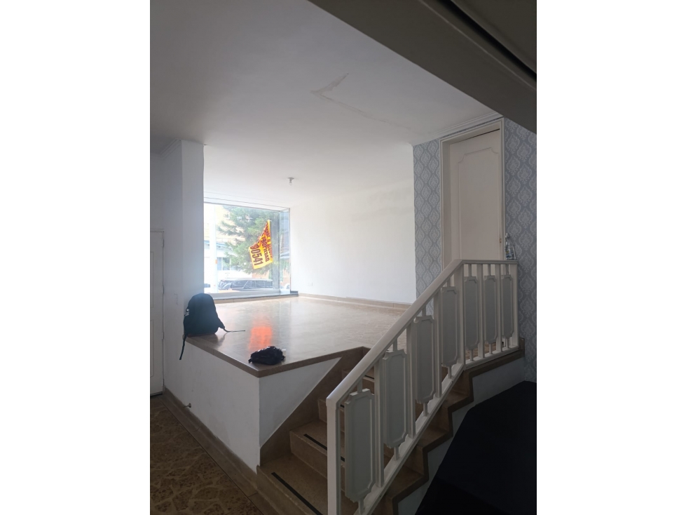 VENTA CASA UNIFAMILIAR 2 NIVELES AREA 257 m2 LAURELES NOGAL — foto 5