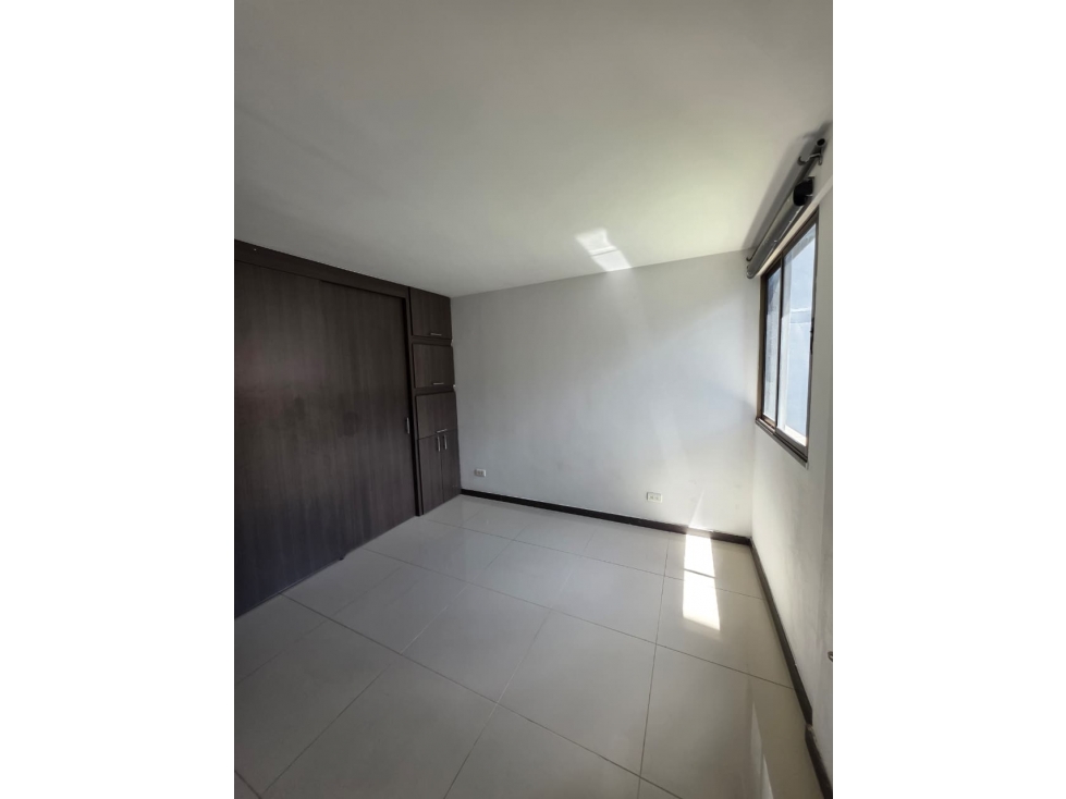 Vendo apartamento 3 alcobas + estudio en Ceiba del Norte - Bello — foto 5