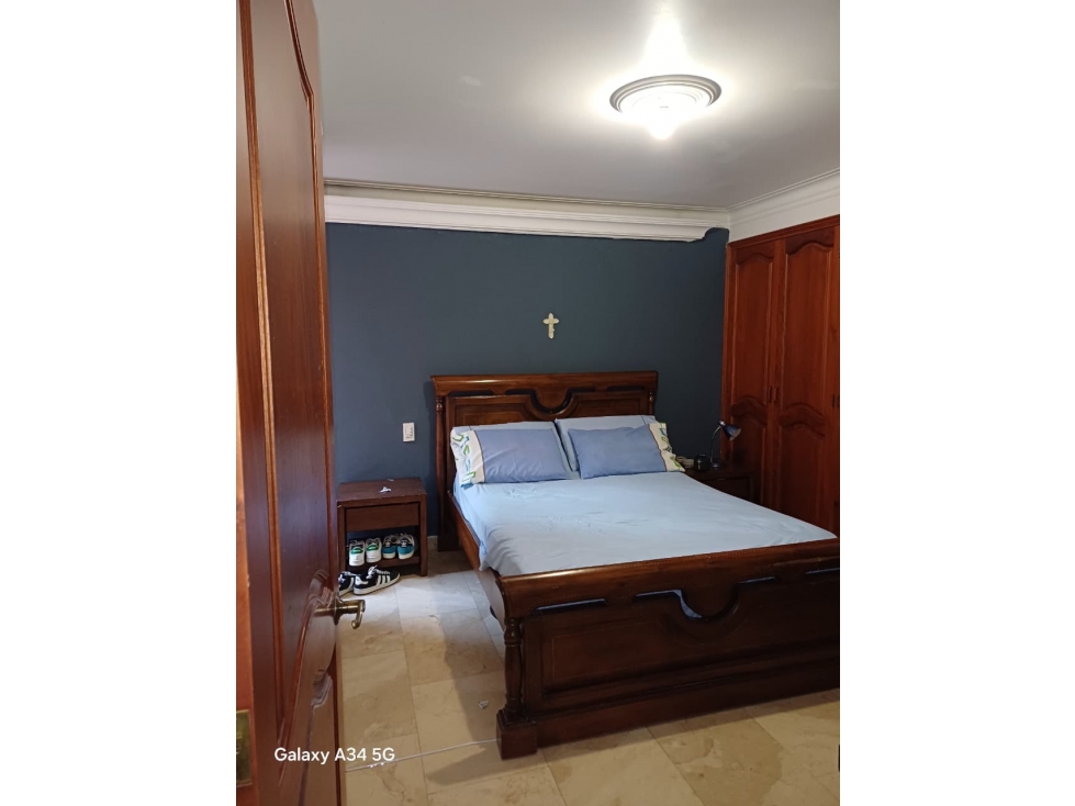 Vendo apartamento en Laureles - terraza - parqueadero doble — foto 5
