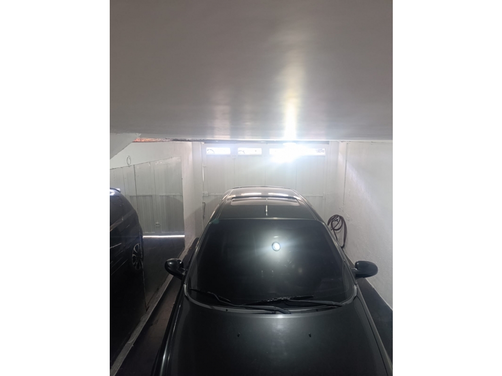 VENTA CASA UNIFAMILIAR 2 NIVELES AREA 257 m2 LAURELES NOGAL — foto 6