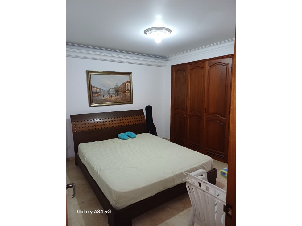 Vendo apartamento en Laureles - terraza - parqueadero doble — foto 6