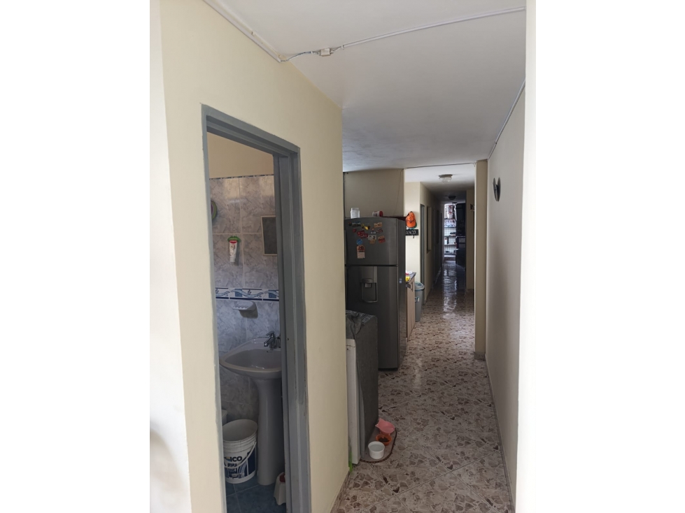 vendo apto 3 piso, Campo Valdes, con terraza para construir 2 pisos — foto 4