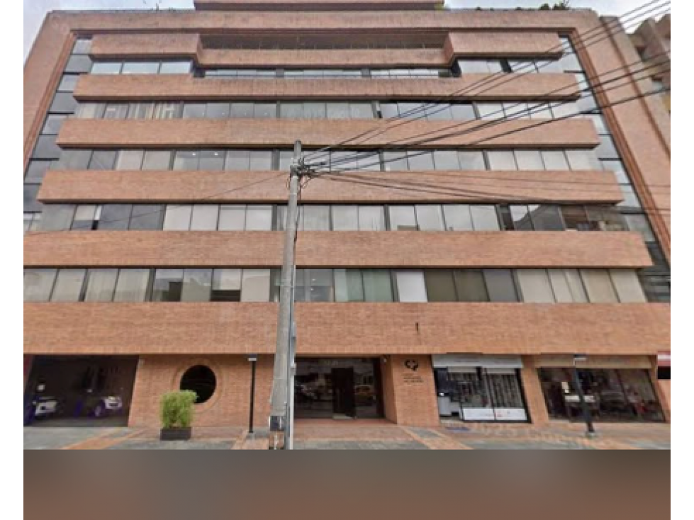 VENTA CONSULTORIO / OFICINA AL LADO DE CLINIA COUNTRY