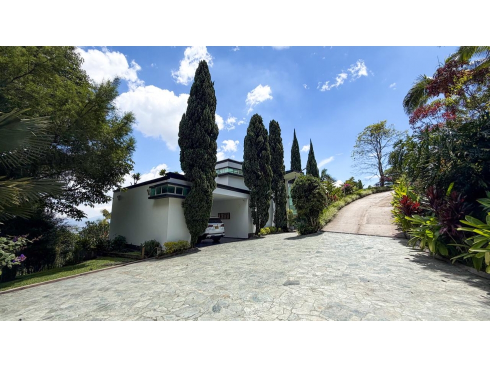 Mansión de Lujo en Venta y Renta con Vista Panorámica de Medellin — foto 3