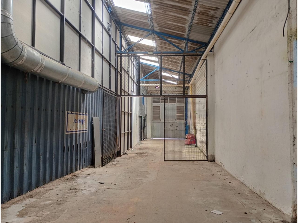 F.G. Bodega para renta con excelente ubicacion — foto 4