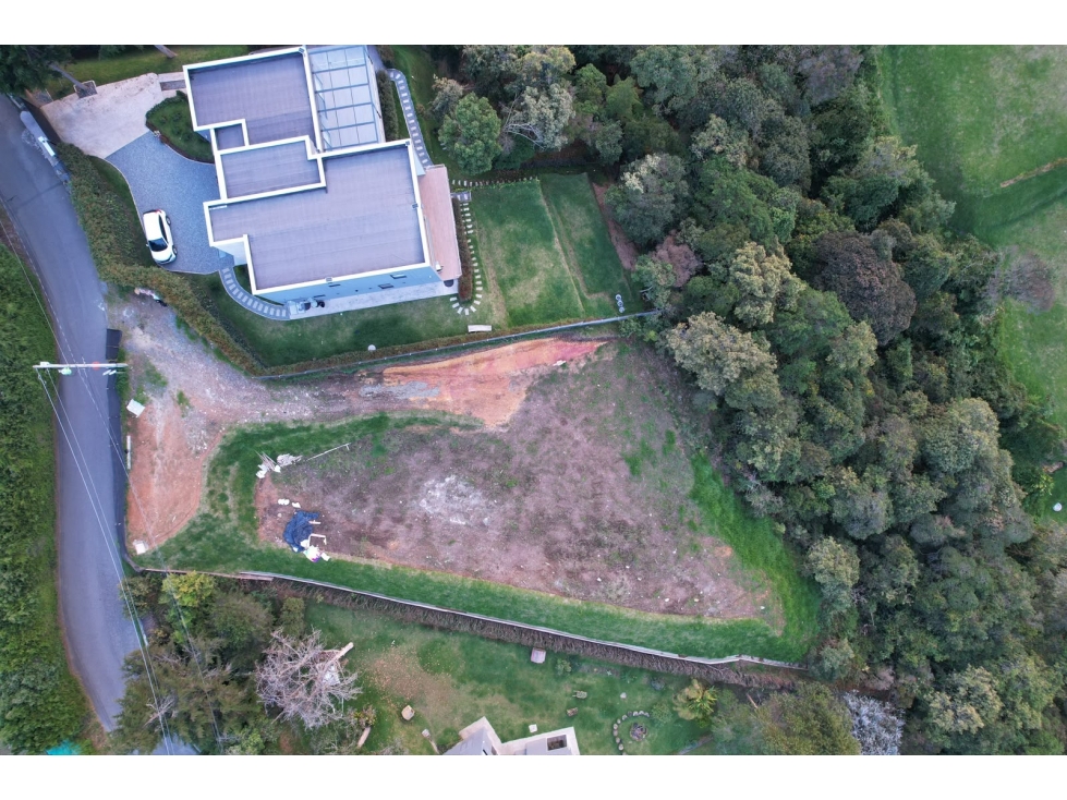 VENTA DE LOTE INDEPENDIENTE PALMAS — foto 5