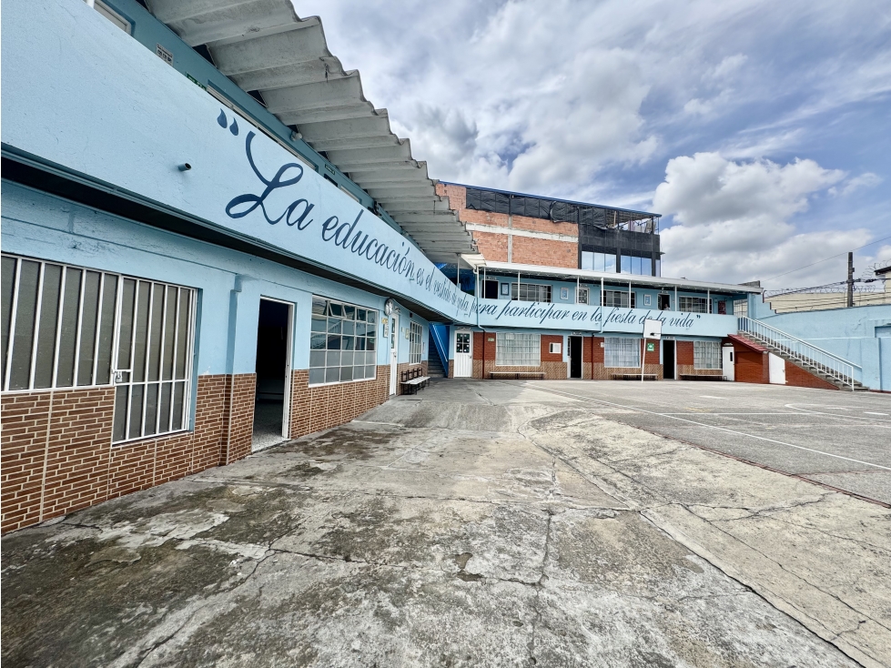 Vendo en Bogotá | Colegio alto potencial operativo — foto 2