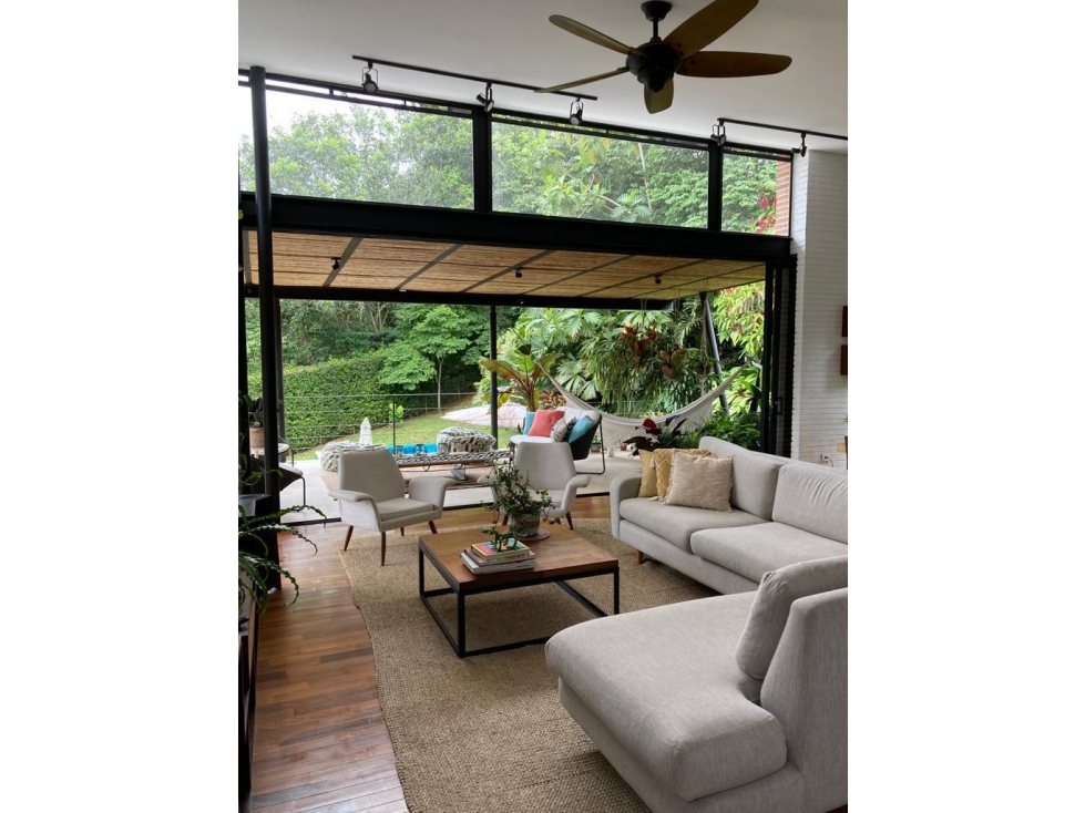 CASA PARA ARRIENDO EN CERRITOS