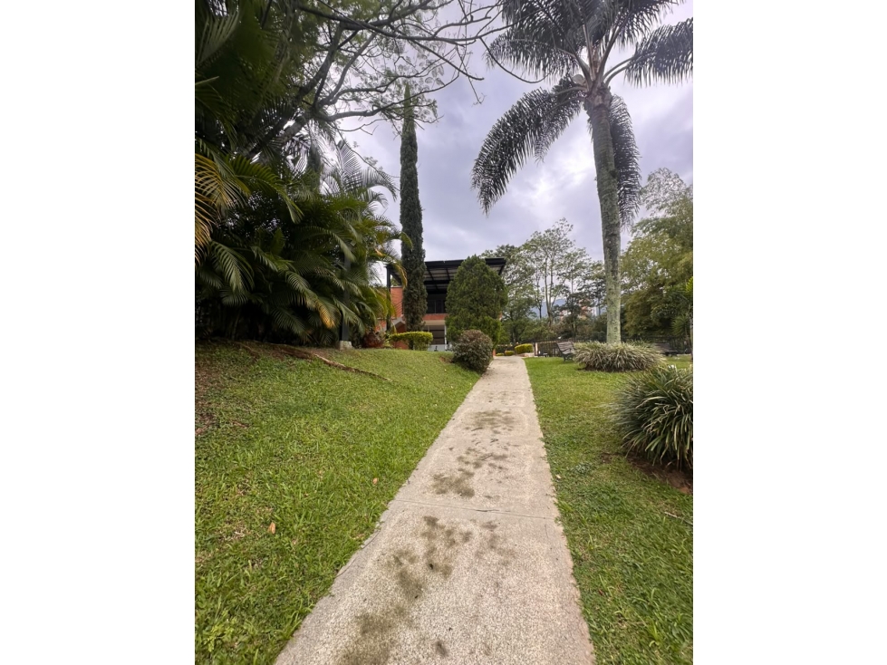 Apartamento en Loma de Benedictinos — foto 3