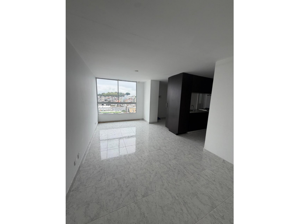 APARTAMENTO EN ALQUILER NISA CENTRO — foto 6