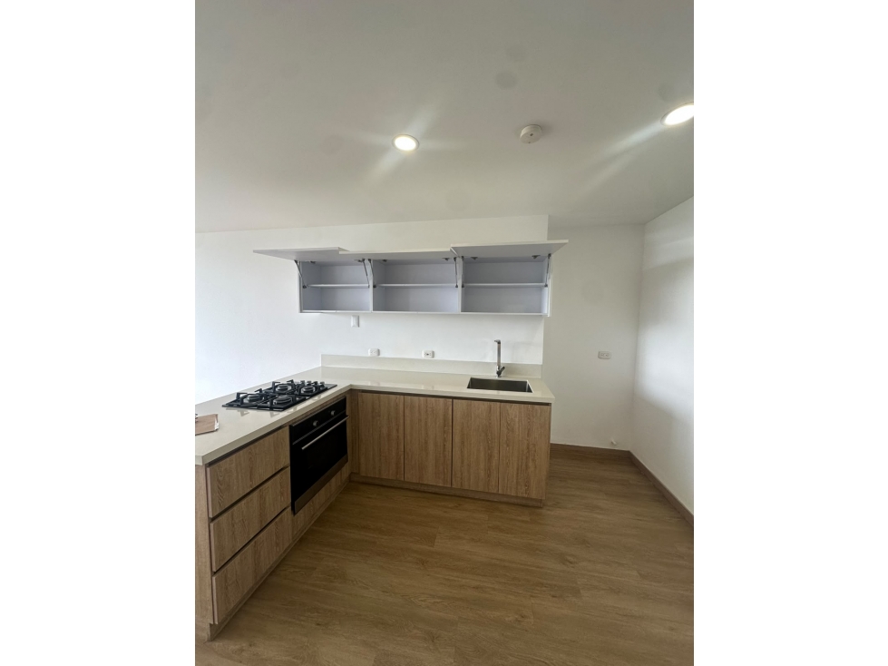 APARTAMENTO EN ALQUILER SECTOR BAVARIA ARMENIA — foto 2