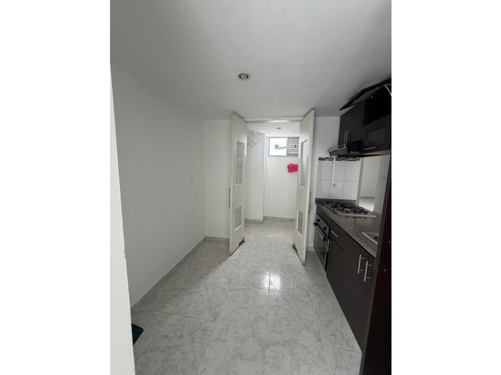 APARTAMENTO EN ALQUILER NISA CENTRO — foto 3