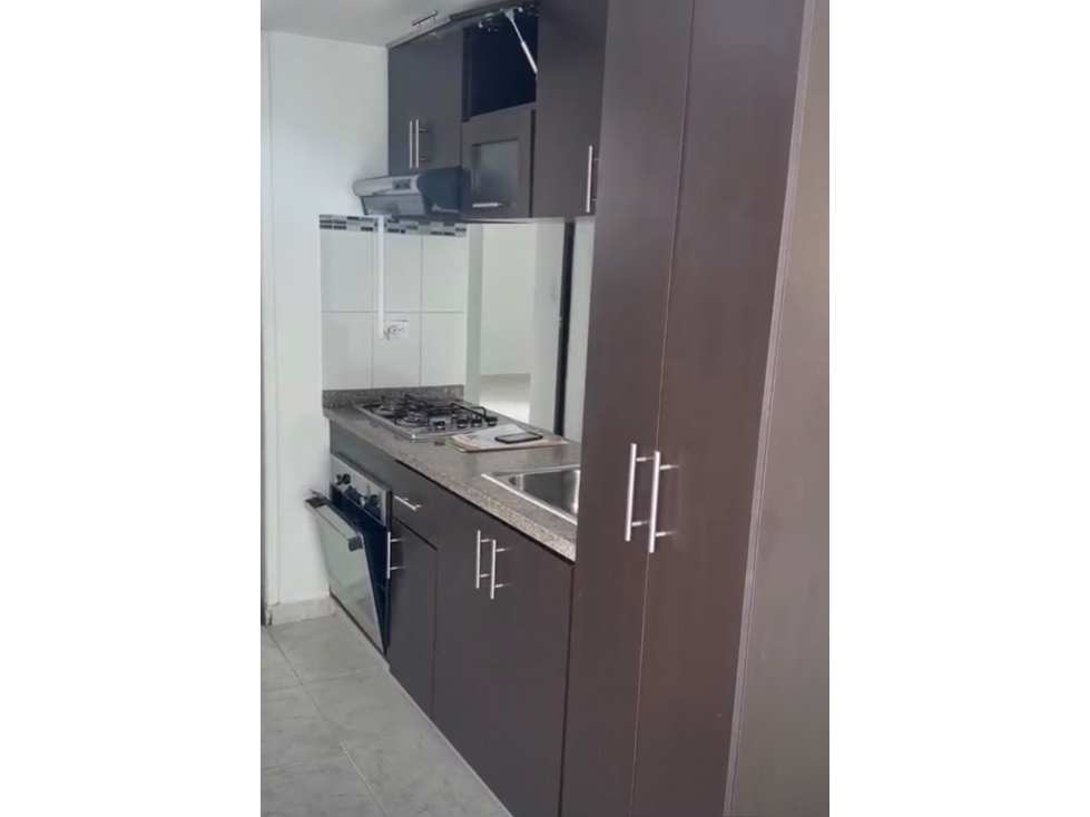 APARTAMENTO EN ALQUILER NISA CENTRO — foto 4