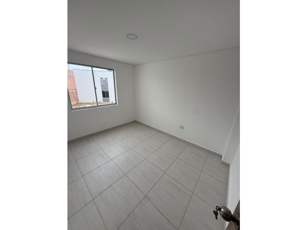CASA EN ARRIENDO QUIMBAYA LA ROCHELA - 6