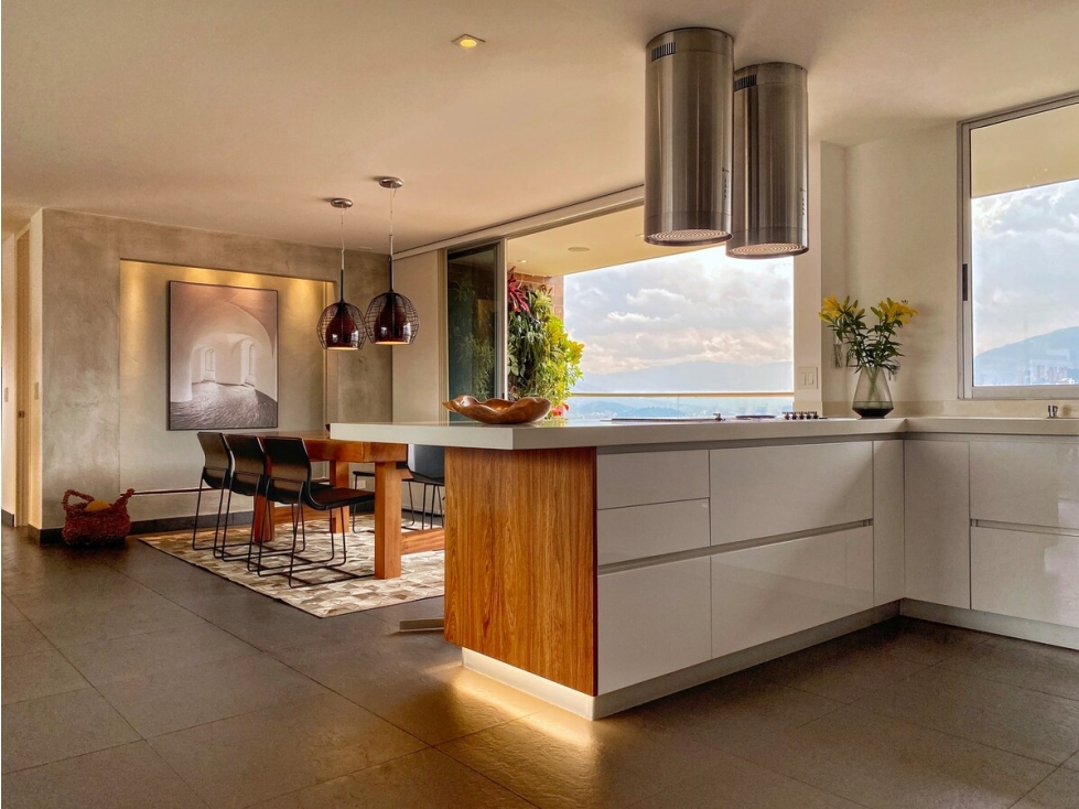 Apartamento con Vista en Sector Plano, Envigado, Villagrande