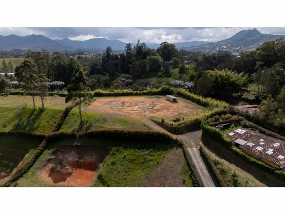 Lote con Cimientos en Vereda Quirama Carmen de Viboral — foto 4