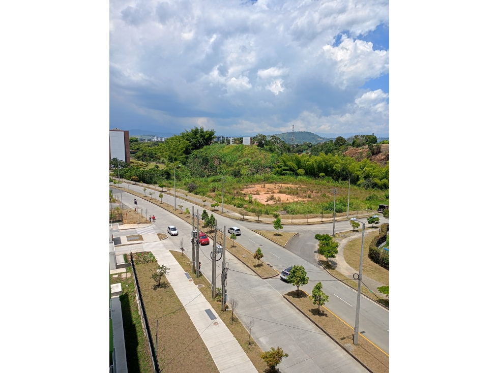 Apartamento en venta Vía Condina Pereira, 2 hab, balcón y vista — foto 2