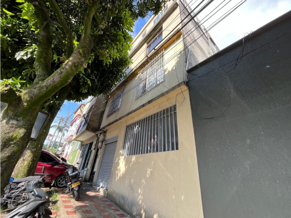 Propiedad de inversión en Centenario Pereira, 11 habitaciones