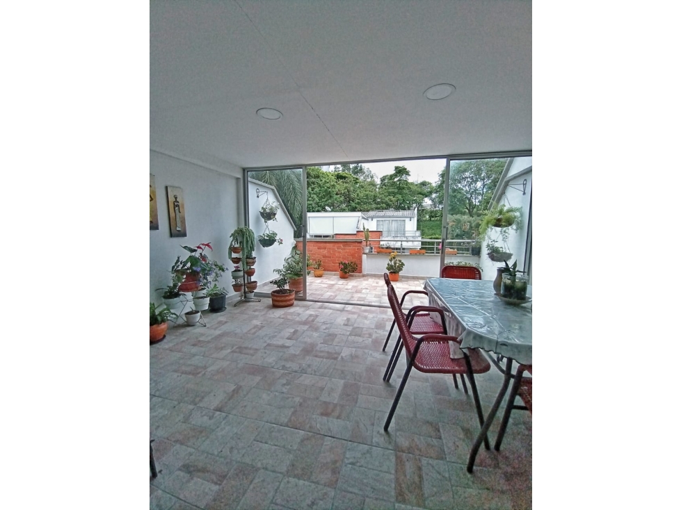 Casa amplia en conjunto residencial Av. Sur Pereira, 3 pisos — foto 6