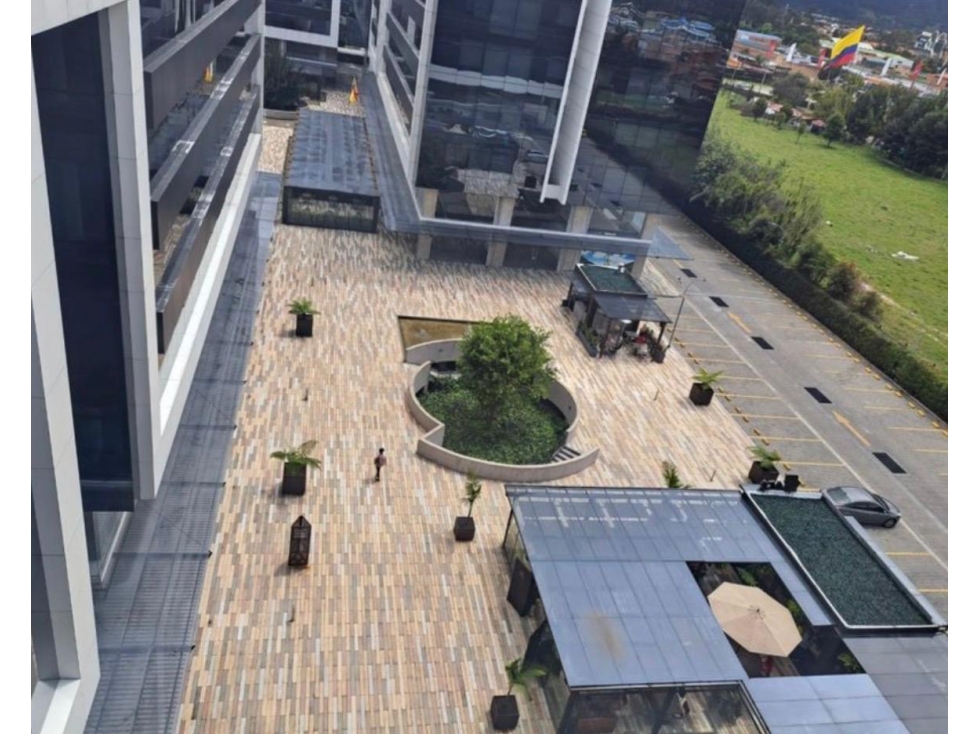 CONSULTORIO EN OBRA GRIS EN VENTA EN CAJICA — foto 5