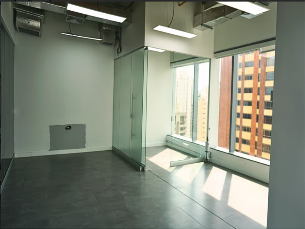 OFICINA EN VENTA EN TORRE EMPRESARIAL ATLANTICA EN BARRANQUILLA - 2