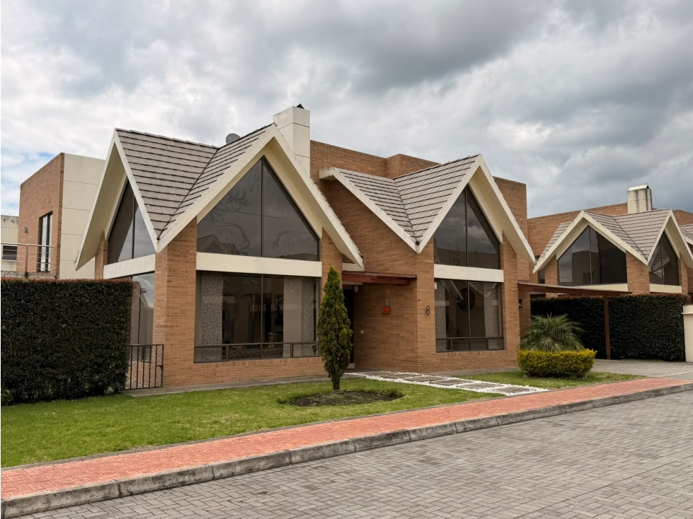 Casa en VENTA - Cajicá, Sector La Palma - Conjunto Cerrado