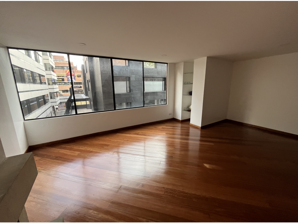 APARTAMENTO EN ARRIENDO CHICO (CALLE 94 CON 13) — foto 2