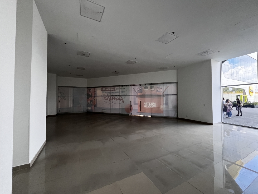 LOCAL COMERCIAL EN ARRIENDO EN C.C. NUESTRO BOGOTA — foto 5