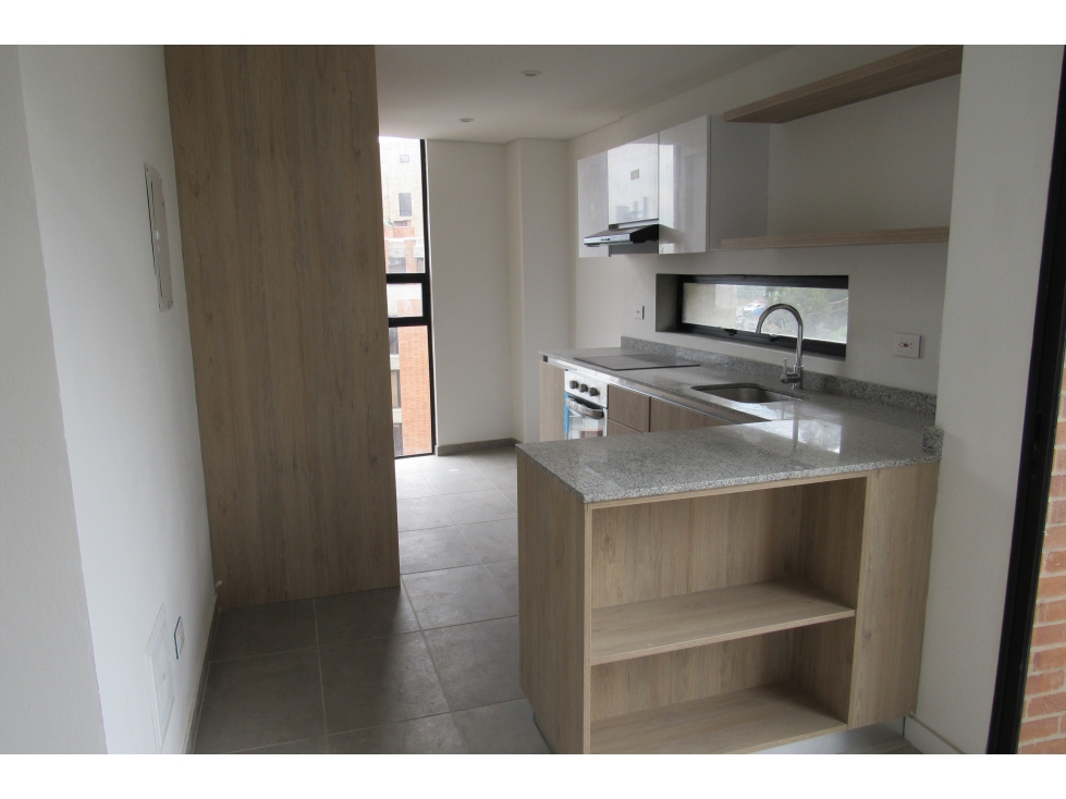 APARTAMENTO EN ARRIENDO EN CHAPINERO ALTO — foto 3