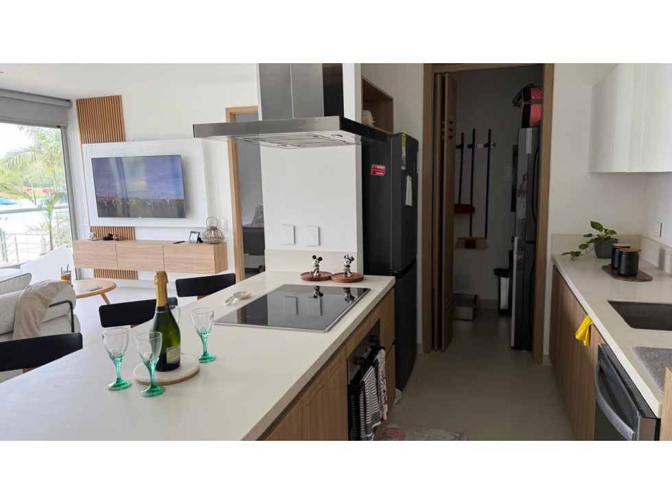 APARTAMENTO EN VENTA EN BAIA KRYSTAL, CARTAGENA — foto 5