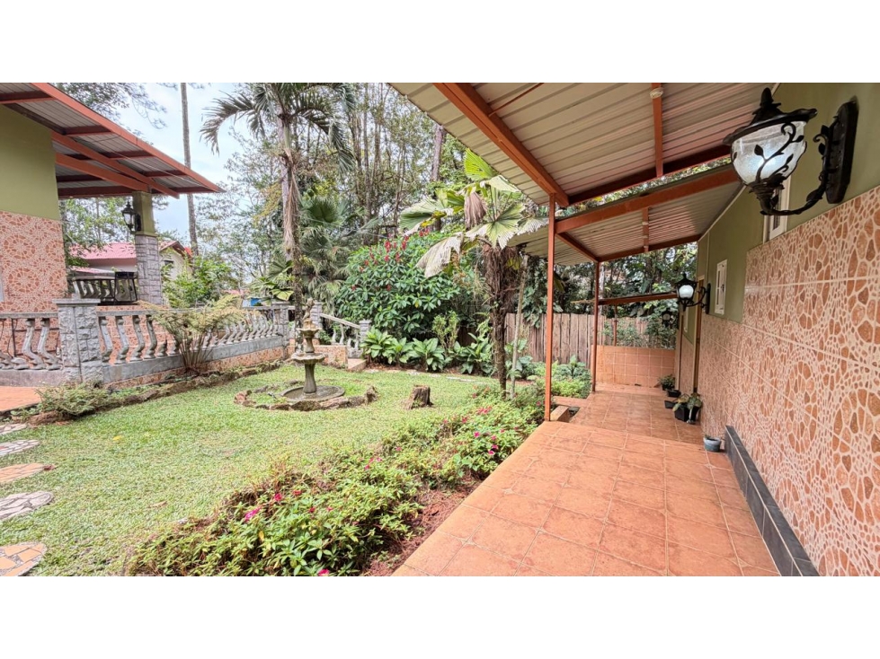Venta de Casa en El Nido, Cerro Azul. - 4