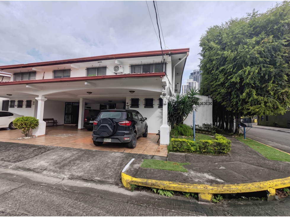 Casa en venta en la Loma