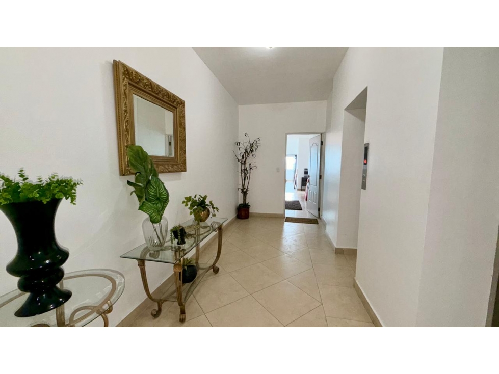 Venta o Alquiler de Apartamento en Obarrio.