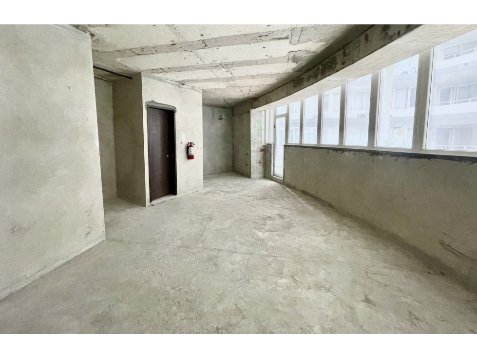 SE VENDE LOCAL COMERCIAL - 1