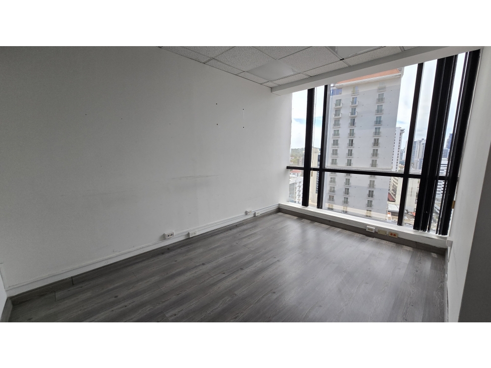 Oficina en Venta en Calle 50 — foto 2