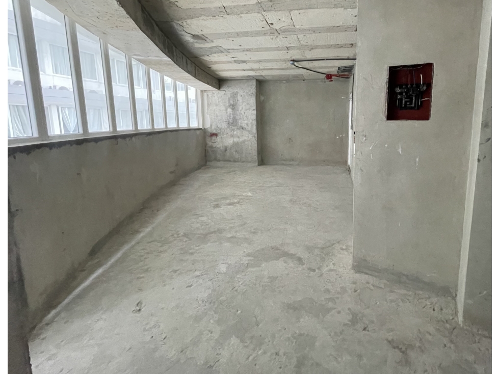 SE VENDE LOCAL COMERCIAL - 3