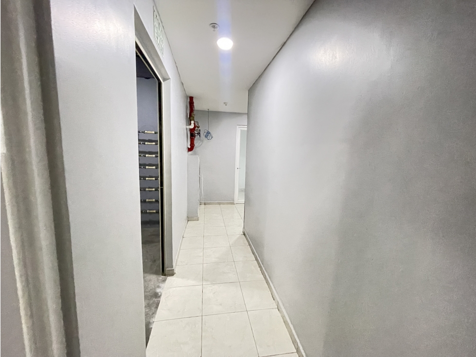 SE VENDE LOCAL COMERCIAL - 5