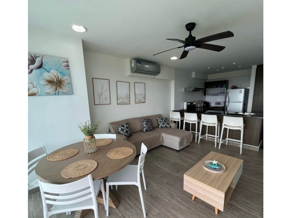 Venta de apartanmento en PH Bala Beach, Maria Chiquita, Colón — foto 2