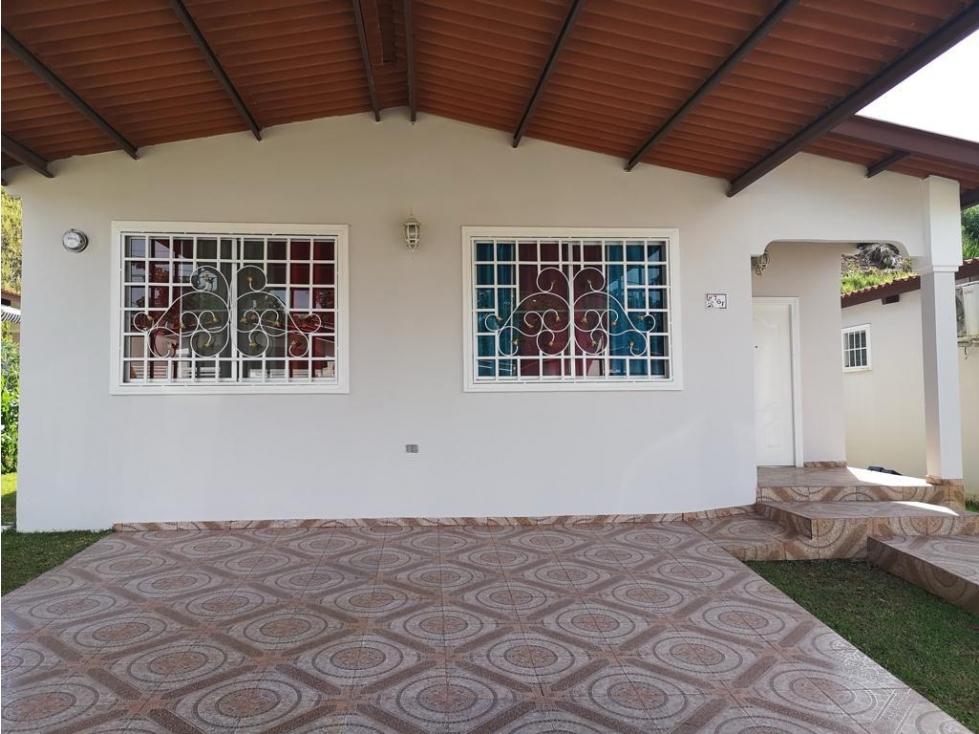 VENTA CASA BRISAS DEL GOLF ARRAIJAN 3 REC