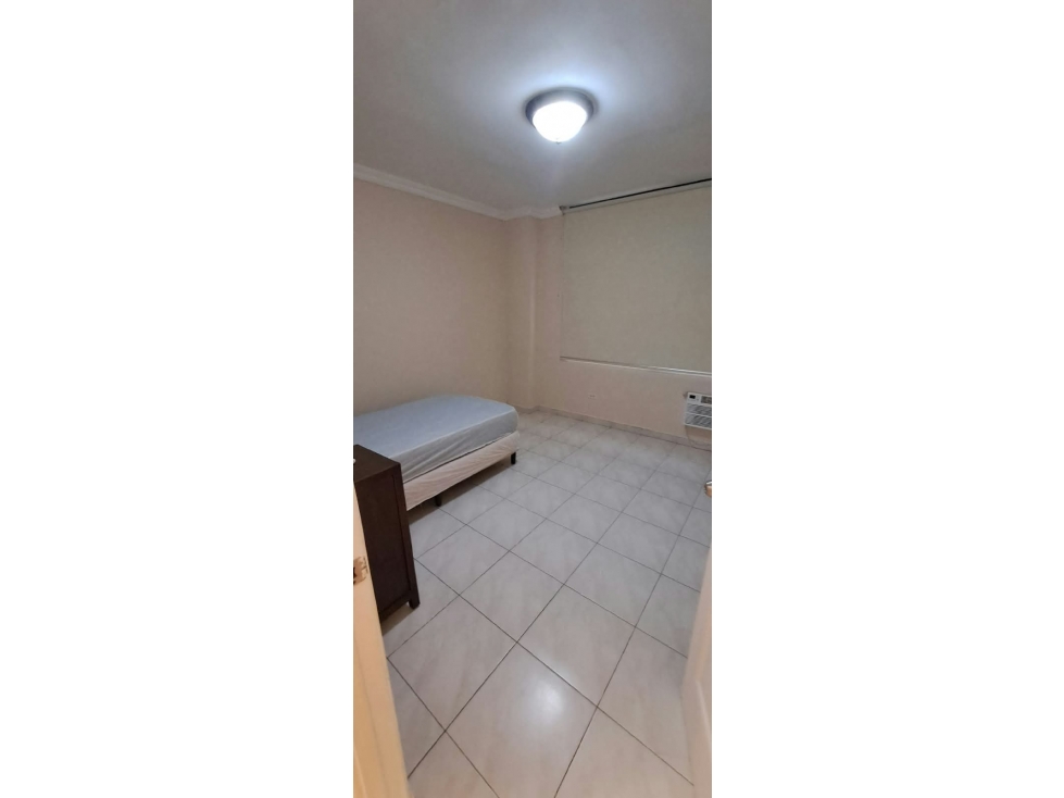 ALQUILER EN OBARRIO FULL AMOB 180M2 — foto 6