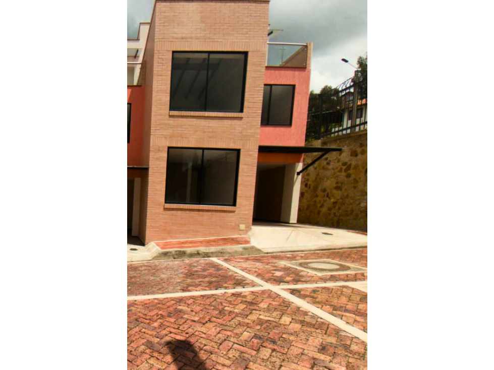 CASA EN VENTA ESQUINERA - CONJUNTO CERRADO- PAIPA, BOYACÁ - 1