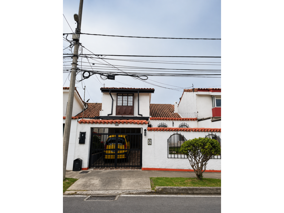 CASA VENTA BOGOTÁ - BARRIO LAS VILLAS