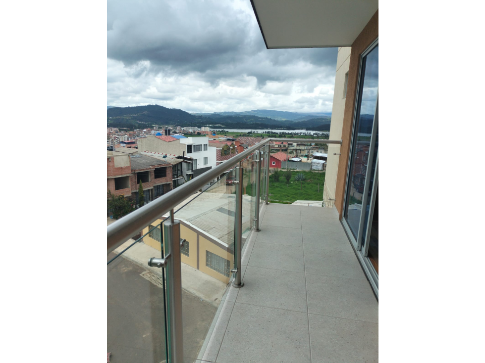APARTAMENTO EN VENTA - EDIFICIO BARRIO FATIMA - PAIPA, BOYACÁ - 2