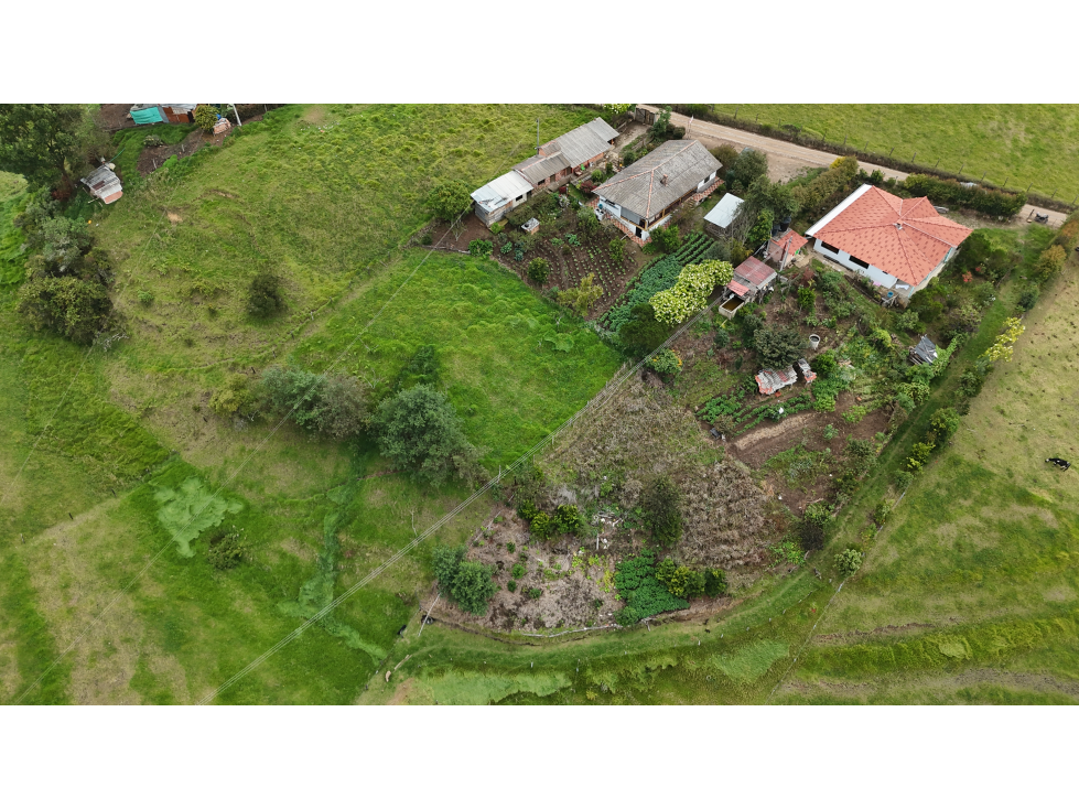SE VENDE CASA - LOTE RURAL EN SOTAQUIRA - 5