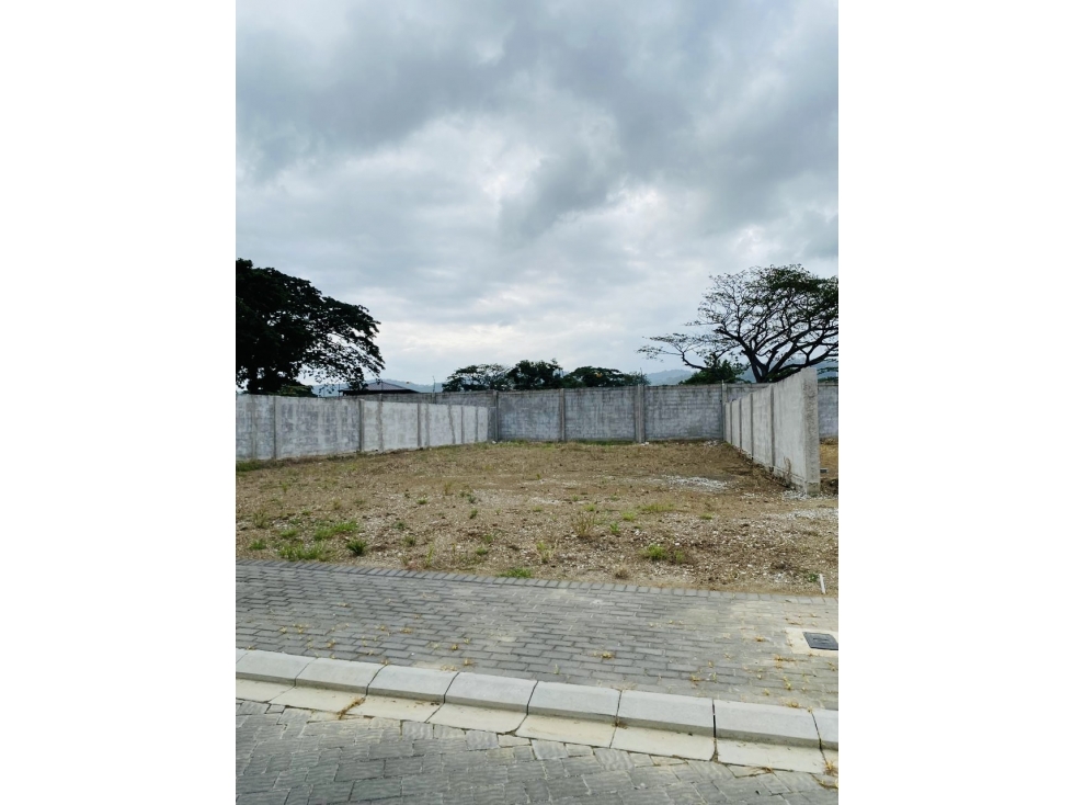 VENTA TERRENO VIA A LA COSTA - URB. COSTA SOL - GUAYAQUIL