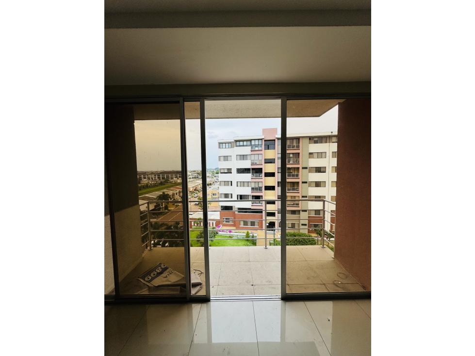 VENTA DEPARTAMENTO URB. SAN SEBASTIAN - AV. LEON FEBRES CORDERO - 3