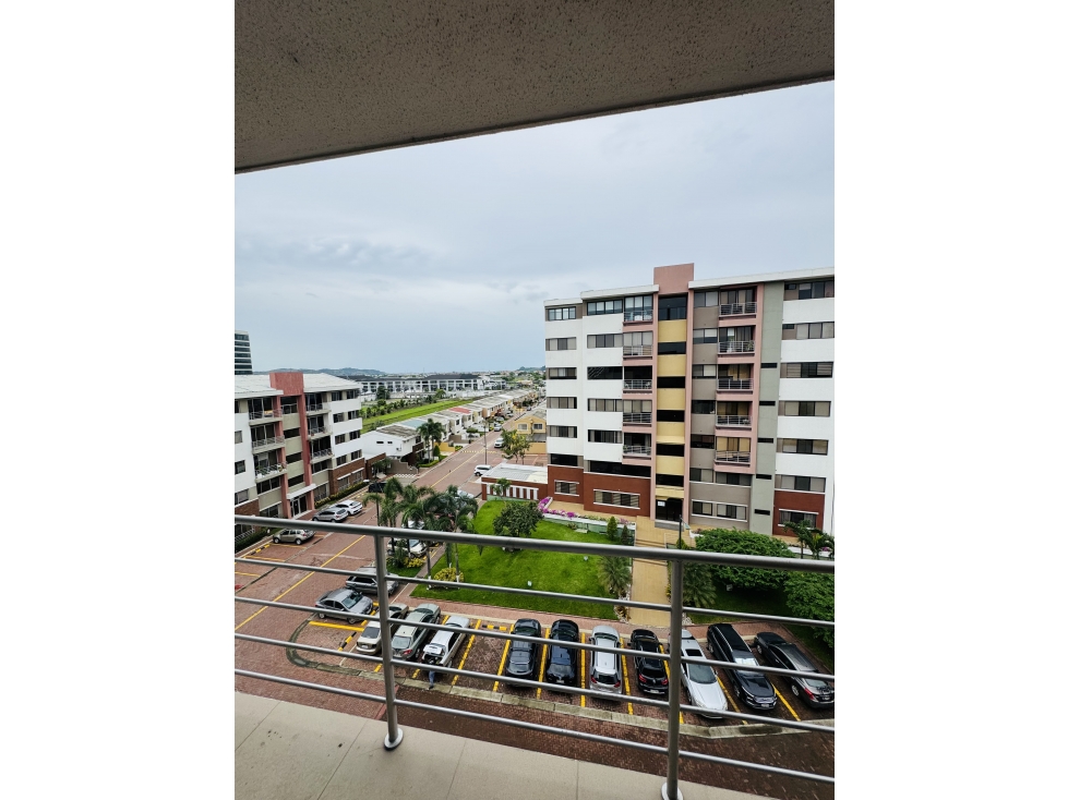 VENTA DEPARTAMENTO URB. SAN SEBASTIAN - AV. LEON FEBRES CORDERO - 2