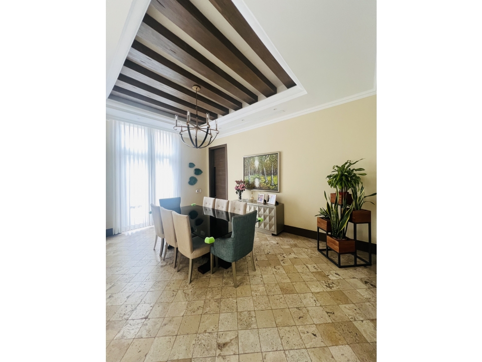 VENTA CASA URB. AIRES DE BATAN - VIA SAMBORONDÓN - 4