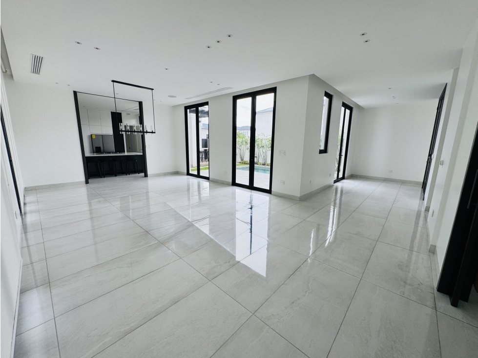 VENTA CASA EN AIRES DE BATAN - 2