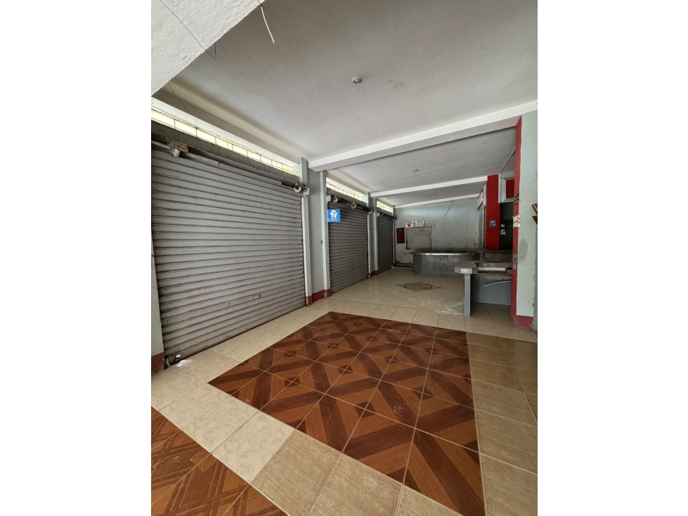 VENTA DE EDIFICIO PLAYAS VILLA MIL - GUAYAS - 4